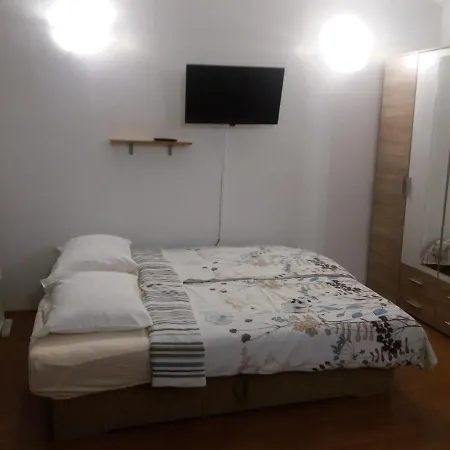 Apartment Jelena Baska Voda