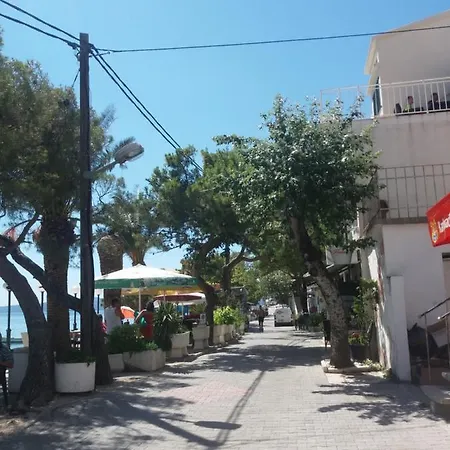 Apartment Jelena Baska Voda